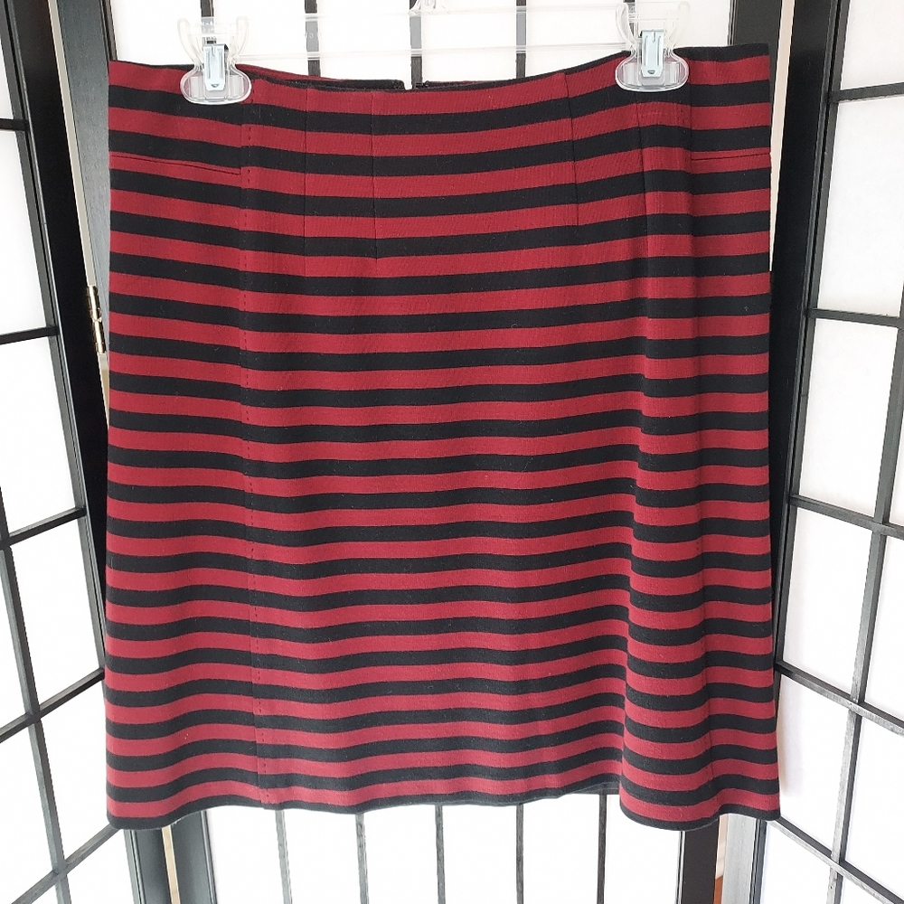 Banana Republic mini skirt, stretch Ponte fabric